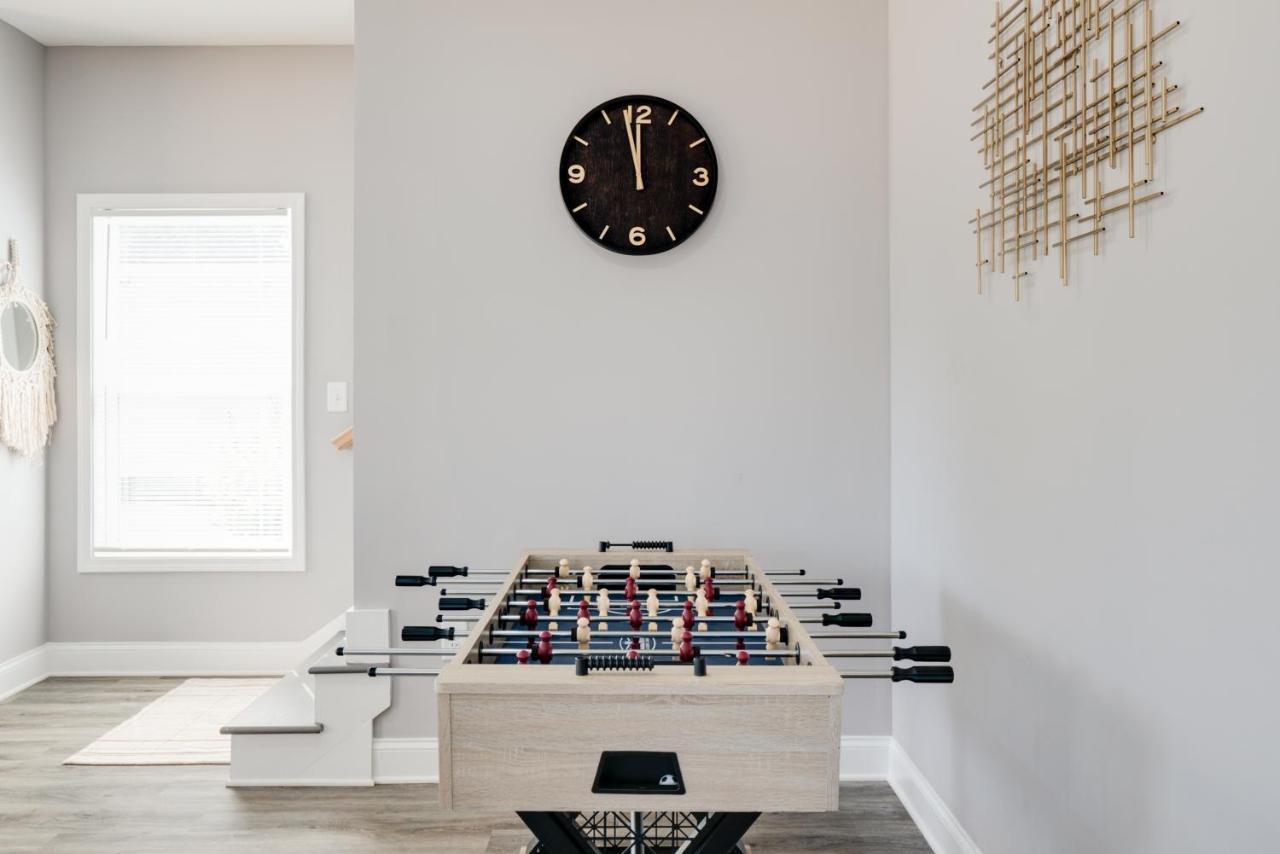 Modern Getaway Home Near Uga Arch Athens Buitenkant foto